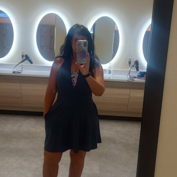 Dress With Built-in Shorts Underneath And Pockets! - Picture 11 of 16